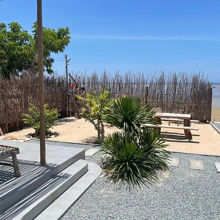My Hoa Oceanfront Home Ap My Hai Bagian luar foto