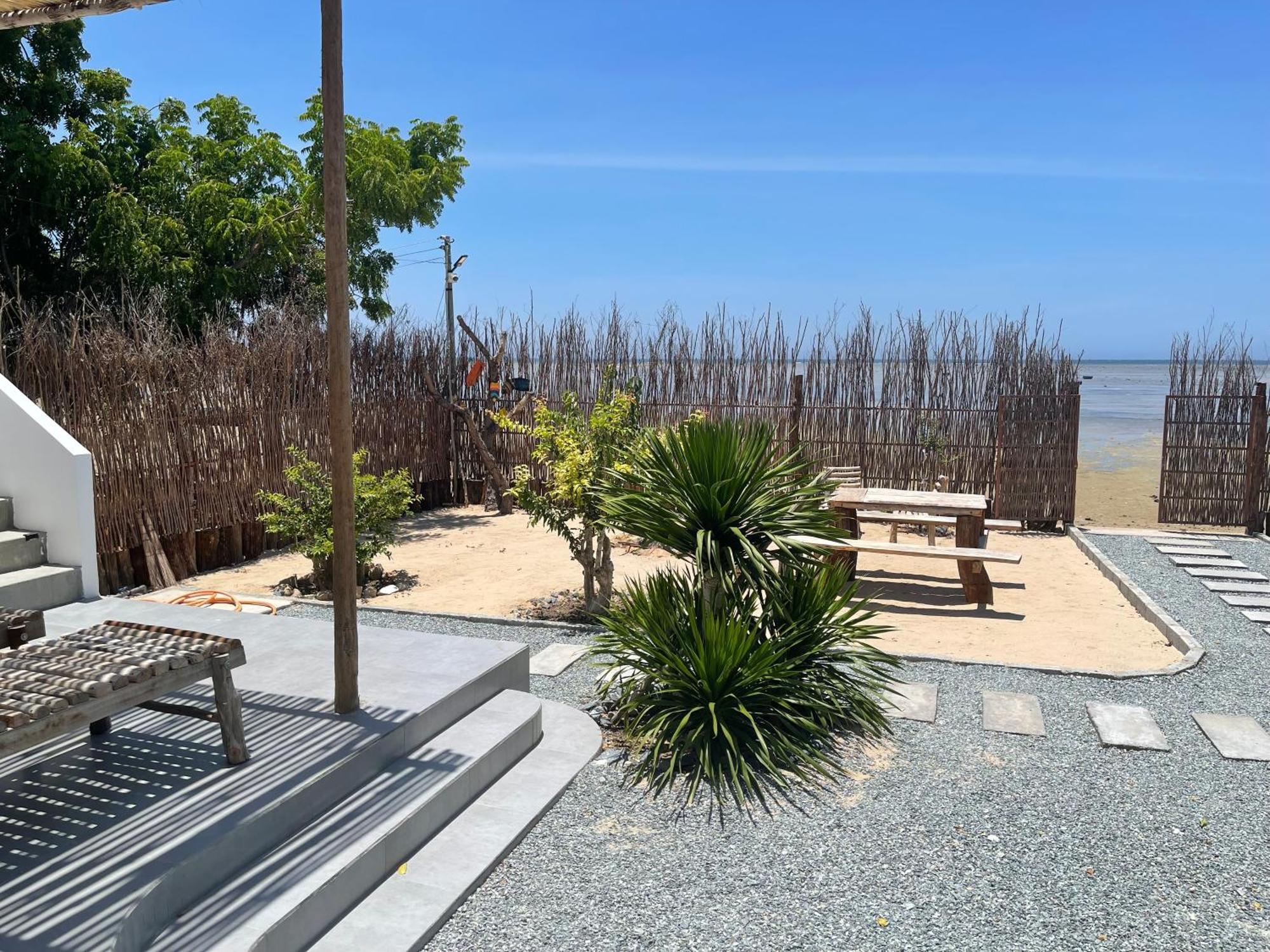 My Hoa Oceanfront Home Ap My Hai Bagian luar foto